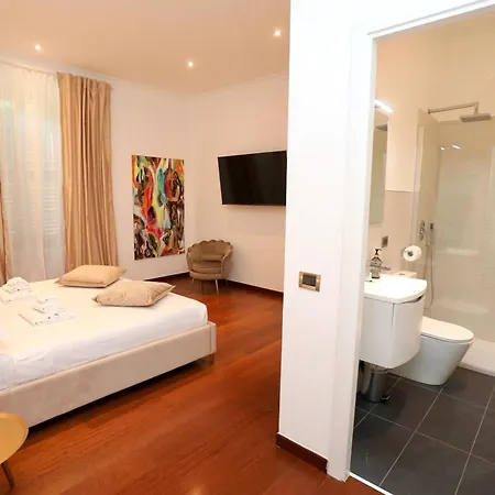 Prestige Crescenzio Apartment